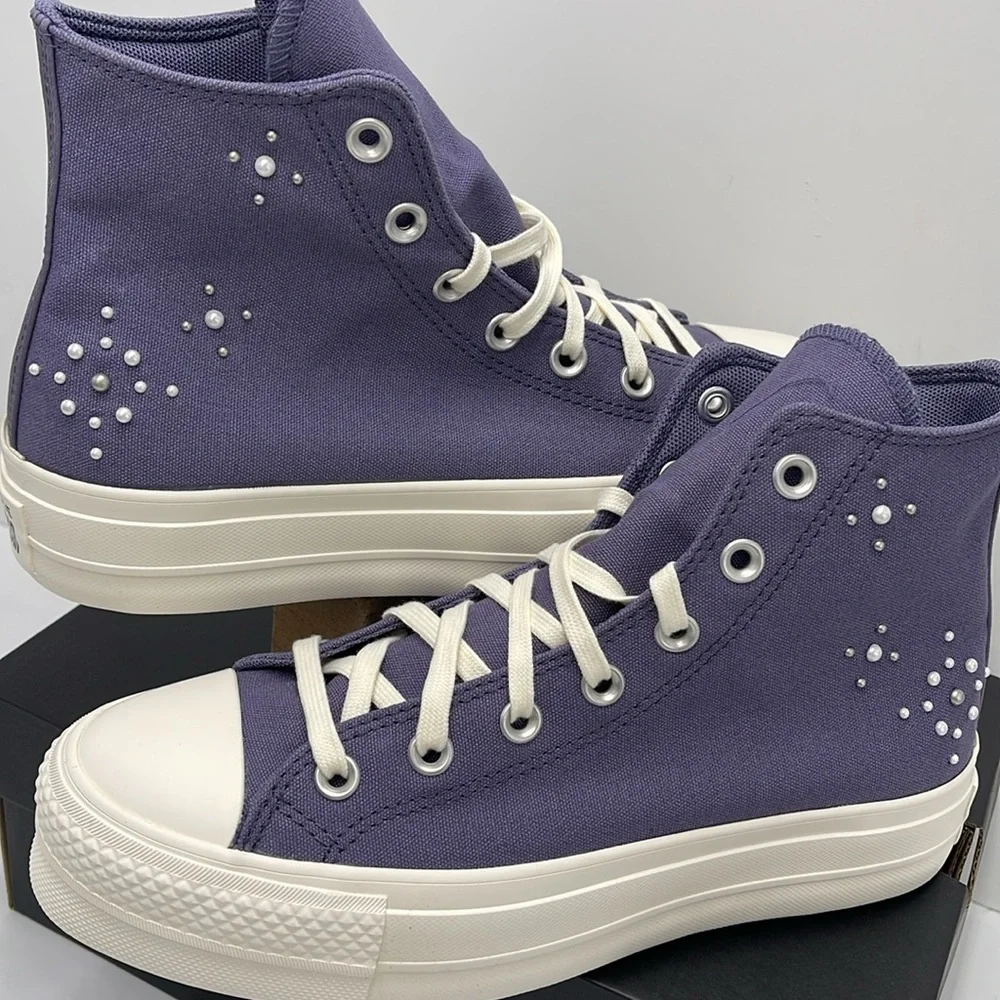 Converse WMNS А12513С CTAS LIFT HI LAVENDER ASH/EGRET/BLACK Platforms Sneakers